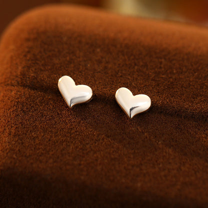 Silver Small Heart Stud Earrings Female Niche-Jewearrings