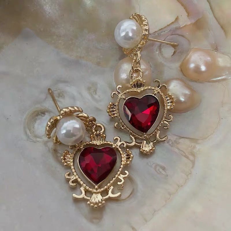 Baroque Court Girls Retro Pearl Earrings With Hearts-Jewearrings