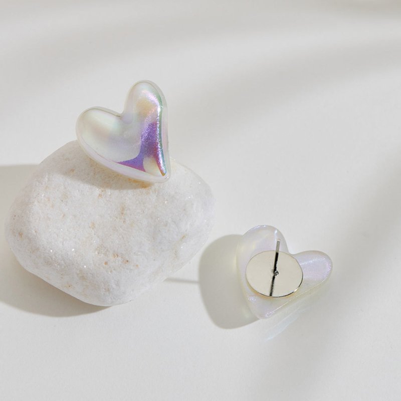 Baroque Irregular Heart Acrylic Earrings Dazzling White Pearl Stud Earrings-Jewearrings