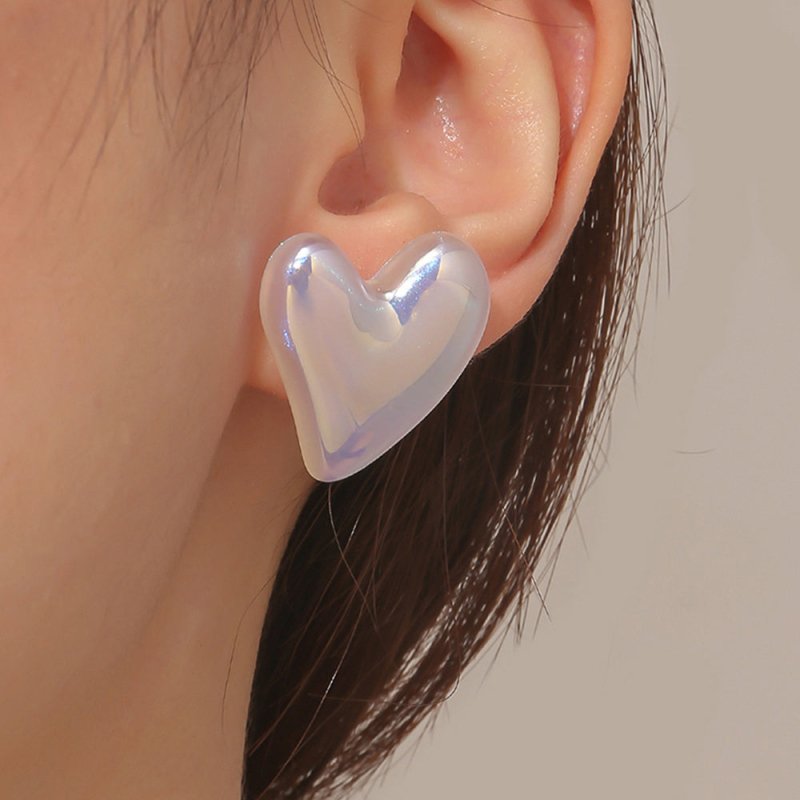 Baroque Irregular Heart Acrylic Earrings Dazzling White Pearl Stud Earrings-Jewearrings