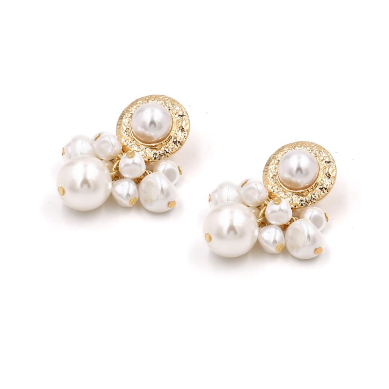 Baroque Style Ladies Pearl Earrings-Jewearrings