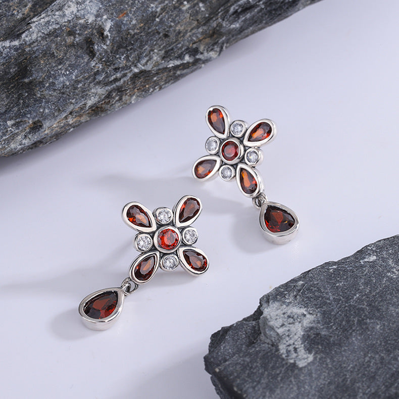 Nepalese Garnet Four Leaf Clover Set With Sterling Silver Earrings-Jewearrings