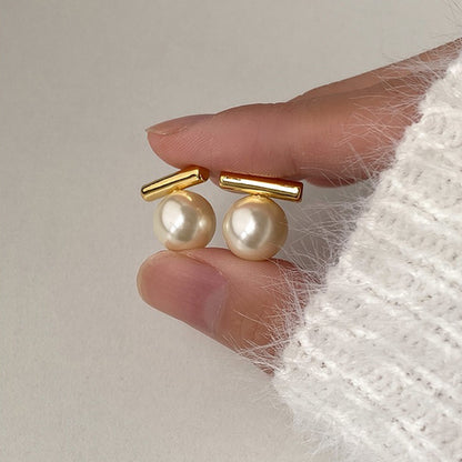 Women's Metal Pearl Stud Earrings-Jewearrings