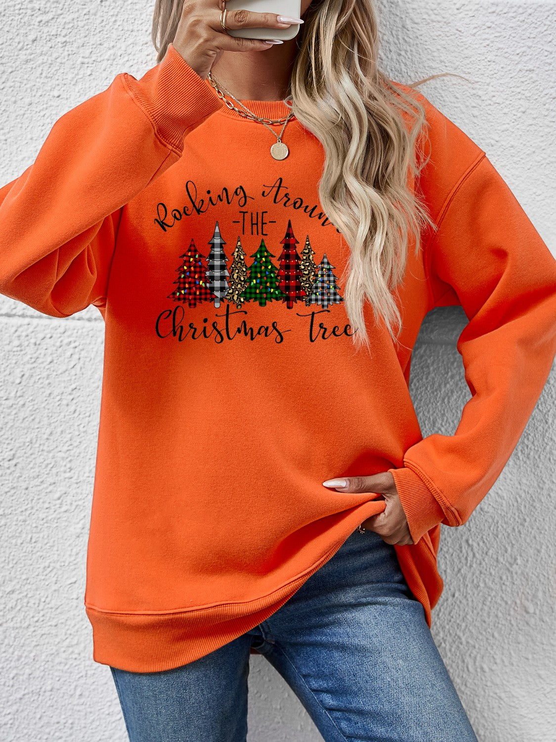 Christmas Tree Graphic Round Neck Sweatshirt-Jewearrings