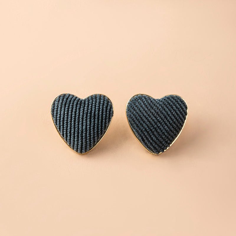 Black White Houndstooth Earrings Big Heart Corduroy Stud Earrings For Women-Jewearrings