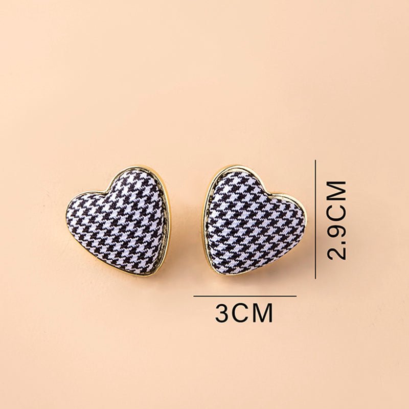 Black White Houndstooth Earrings Big Heart Corduroy Stud Earrings For Women-Jewearrings