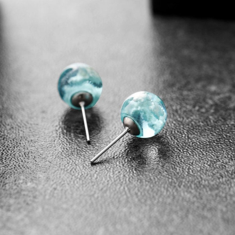 Blue sky and white clouds transparent spherical resin earrings-Jewearrings