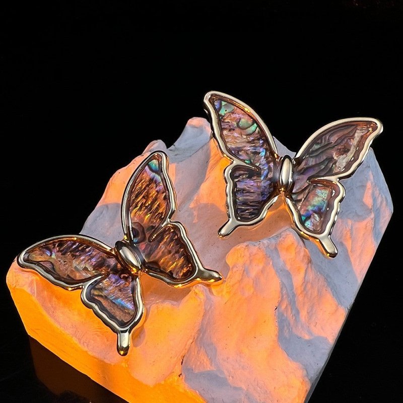 Butterfly Color Shell Stud Earrings Retro Advanced Design Sense-Jewearrings