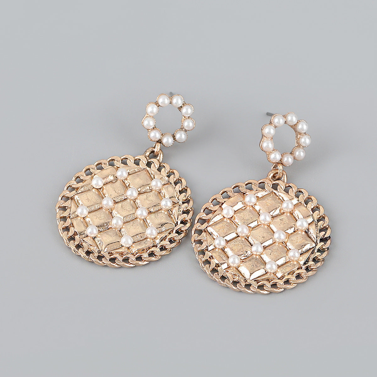 New Mesh Alloy Inlaid Pearl Round Earrings Female Trend-Jewearrings