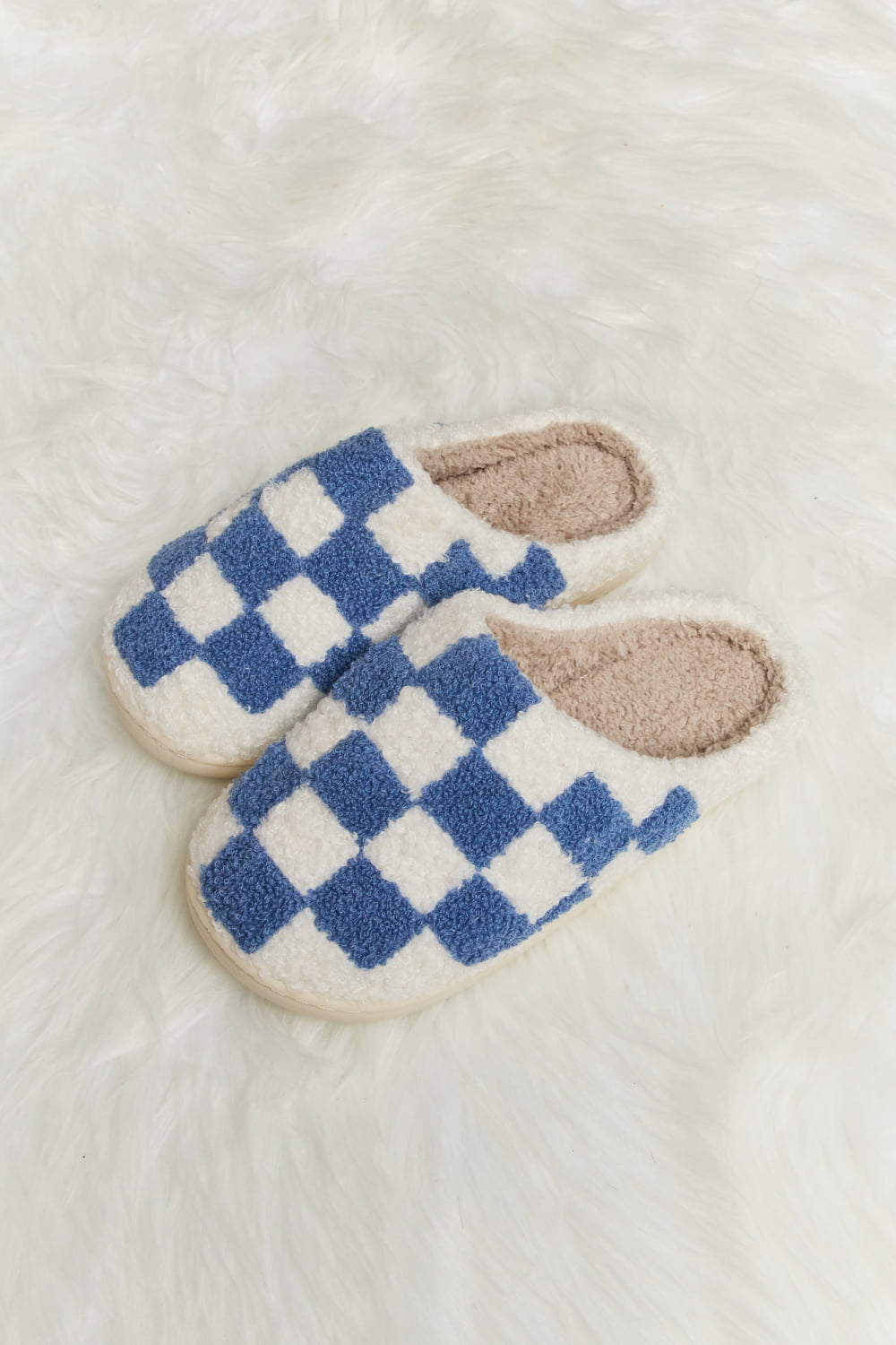 Melody Checkered Print Plush Slide Slippers-Jewearrings