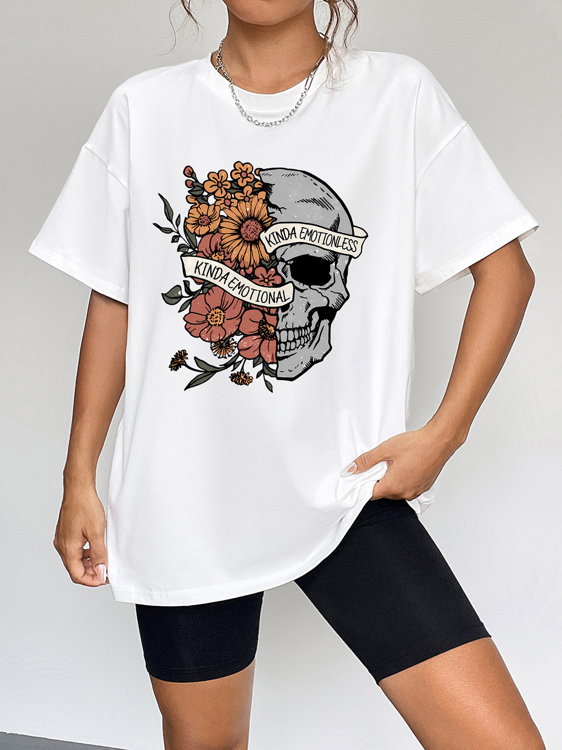 Round Neck Short Sleeve Graphic T-Shirt-Jewearrings