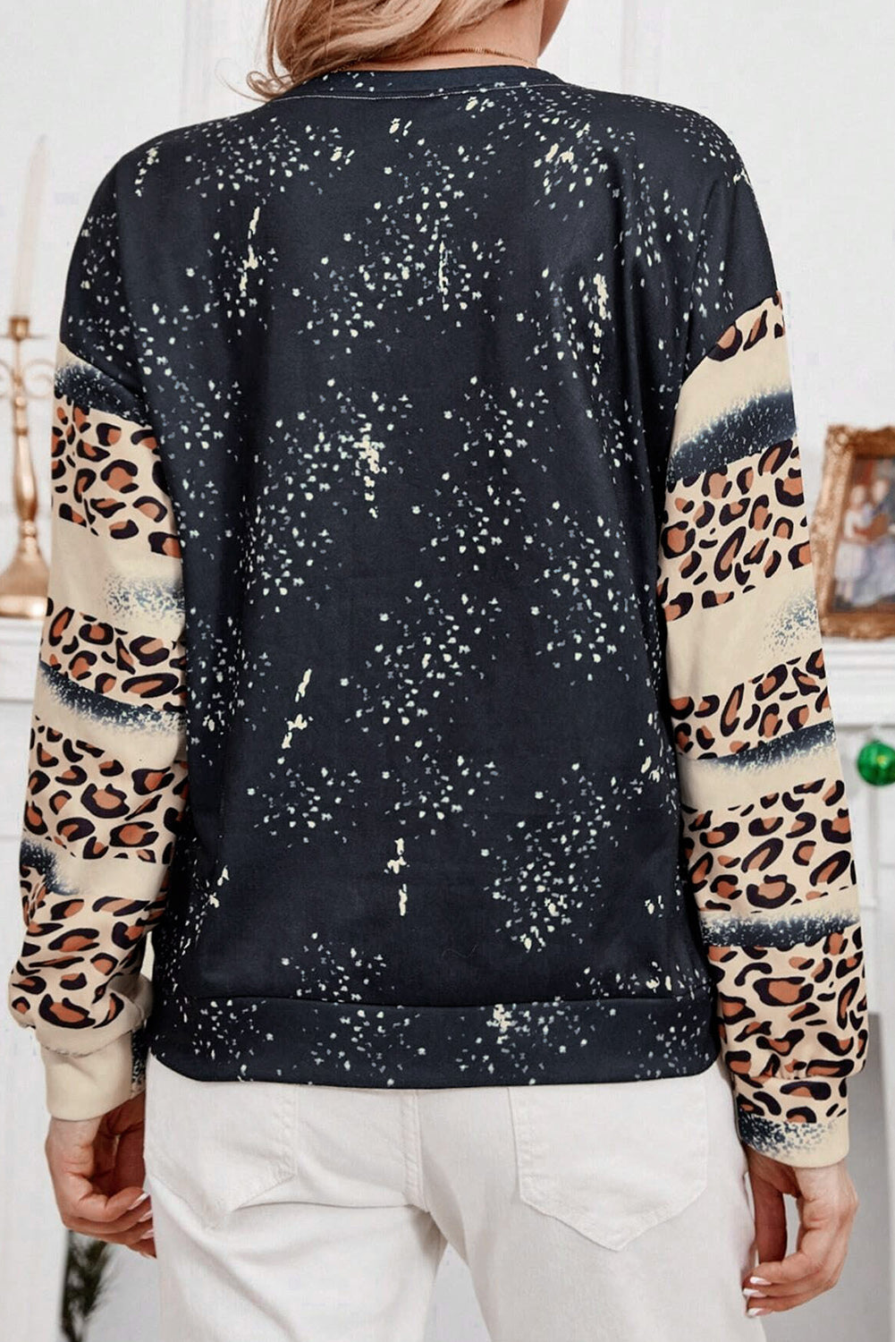 Santa Graphic Leopard Dropped Shoulder Sweatshirt-Jewearrings