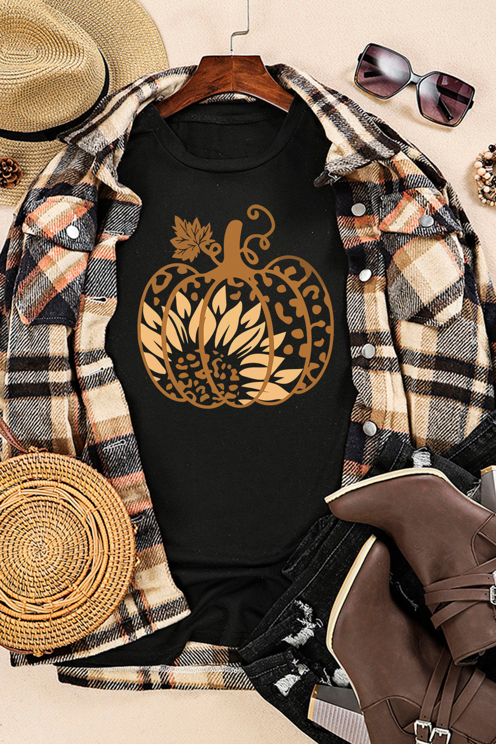 Round Neck Short Sleeve Pumpkin Graphic T-Shirt-Jewearrings