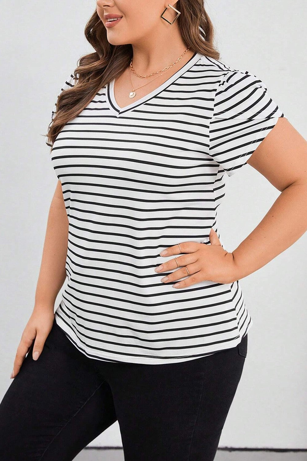 Plus Size Striped V-Neck Short Sleeve T-Shirt-Jewearrings