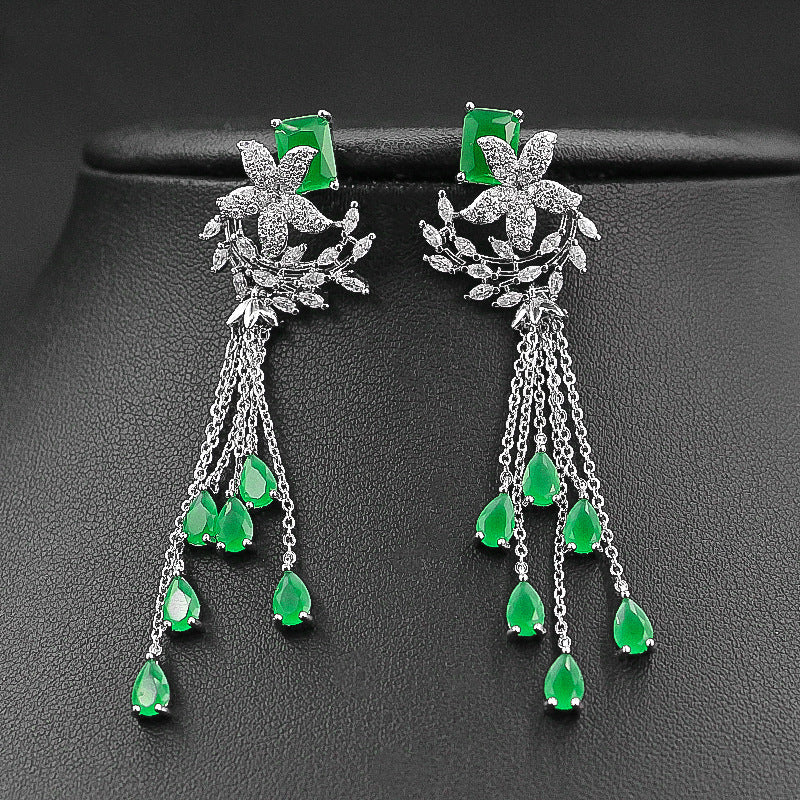 Vintage Emerald Green Gemstone Stud Earrings Luxury Long Earrings-Jewearrings