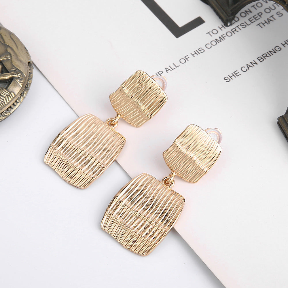 Temperament Personality European And American Earrings New Gold-plated Simple Exaggerated Stripes-Jewearrings