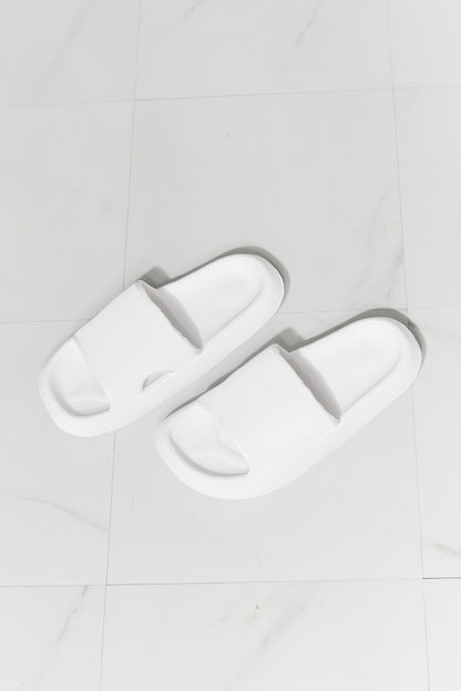 MMShoes Arms Around Me Open Toe Slide in White-Jewearrings