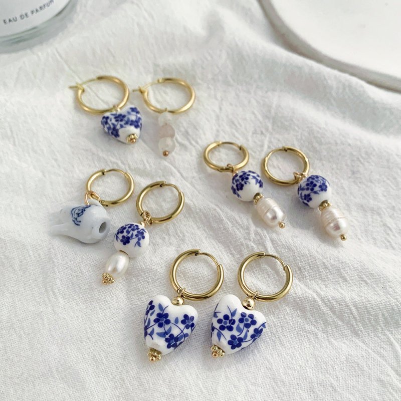 Chinese Style Elements Retro Blue And White Porcelain Earrings-Jewearrings