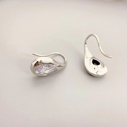 Cool Style Brass Plating White Gold Fashion Rhinestone Earrings-Jewearrings