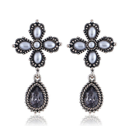 Creative Four-leaf Clover Pearl Inlaid Gemstone Drop Earrings-Jewearrings