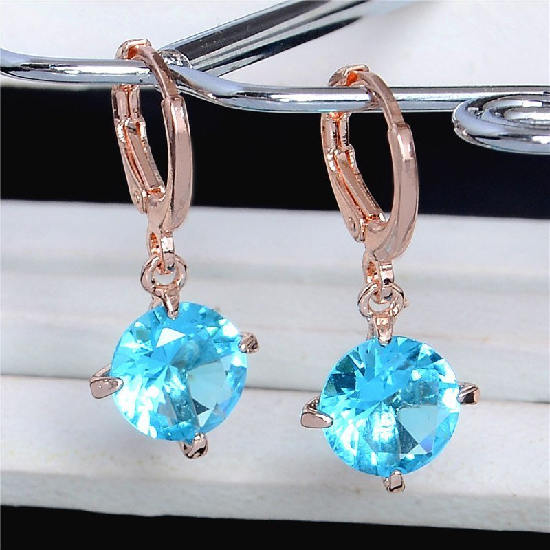 Cute and pretty 1 pair gold color cubic zirconia elegant woman hoop earrings For Christmas gift-Jewearrings