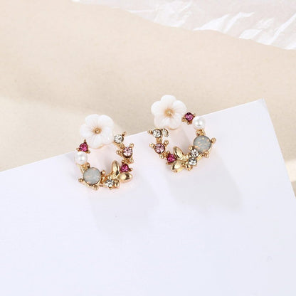 Cute Korean Personality Small Flower Stud Earrings For Women Temperament Simple Fashion Metal Female Stud Earrings-Jewearrings