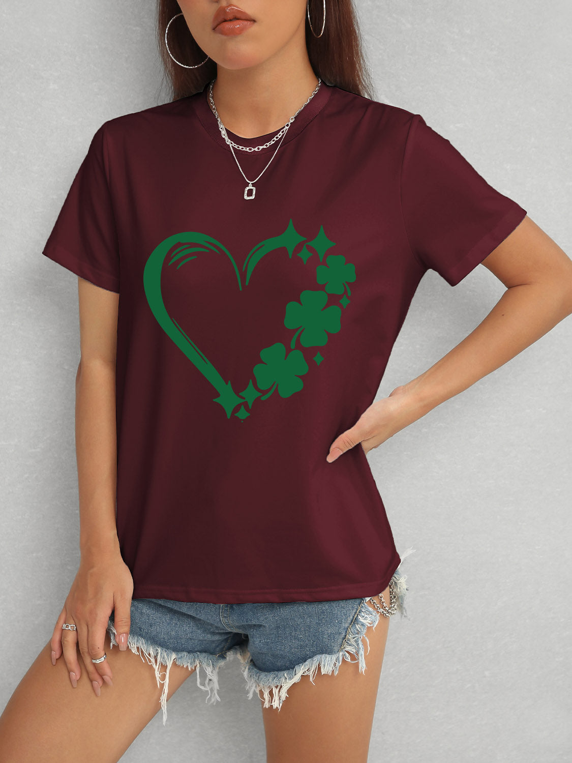 Heart Lucky Clover Round Neck Short Sleeve T-Shirt-Jewearrings