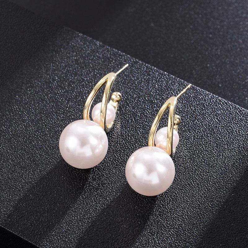 Simple Design Pearl Fashion Pendant Earrings-Jewearrings