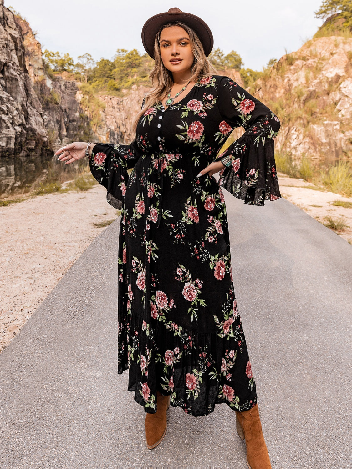 Plus Size Floral Flare Sleeve Dress-Jewearrings