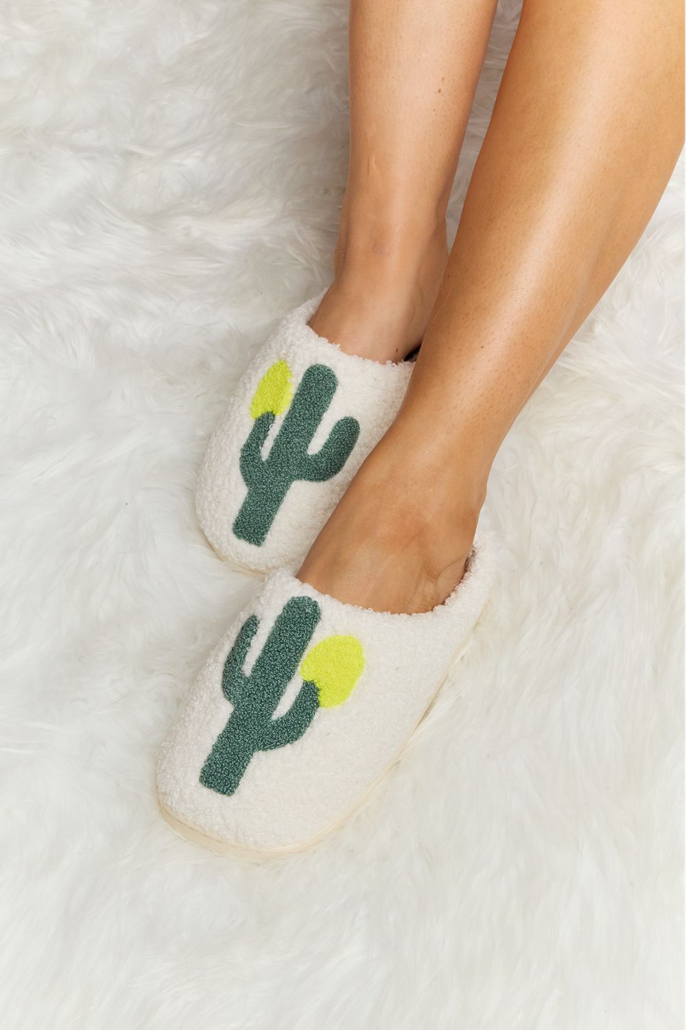 Melody Cactus Plush Slide Slippers-Jewearrings