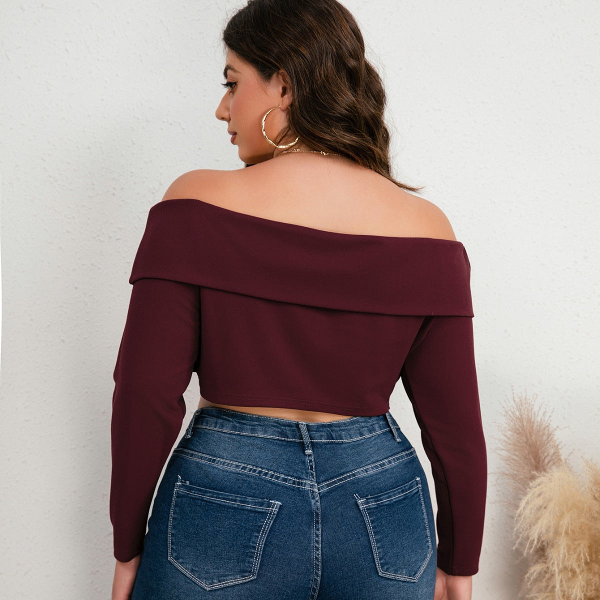 Plus Size Off-Shoulder Long Sleeve Cropped Top-Jewearrings