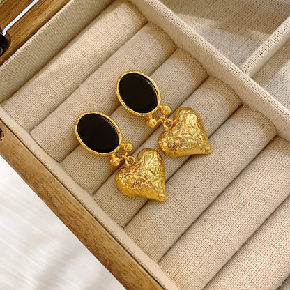 Vintage Inlaid Black Agate Ear Clip Heart-shaped Earrings-Jewearrings