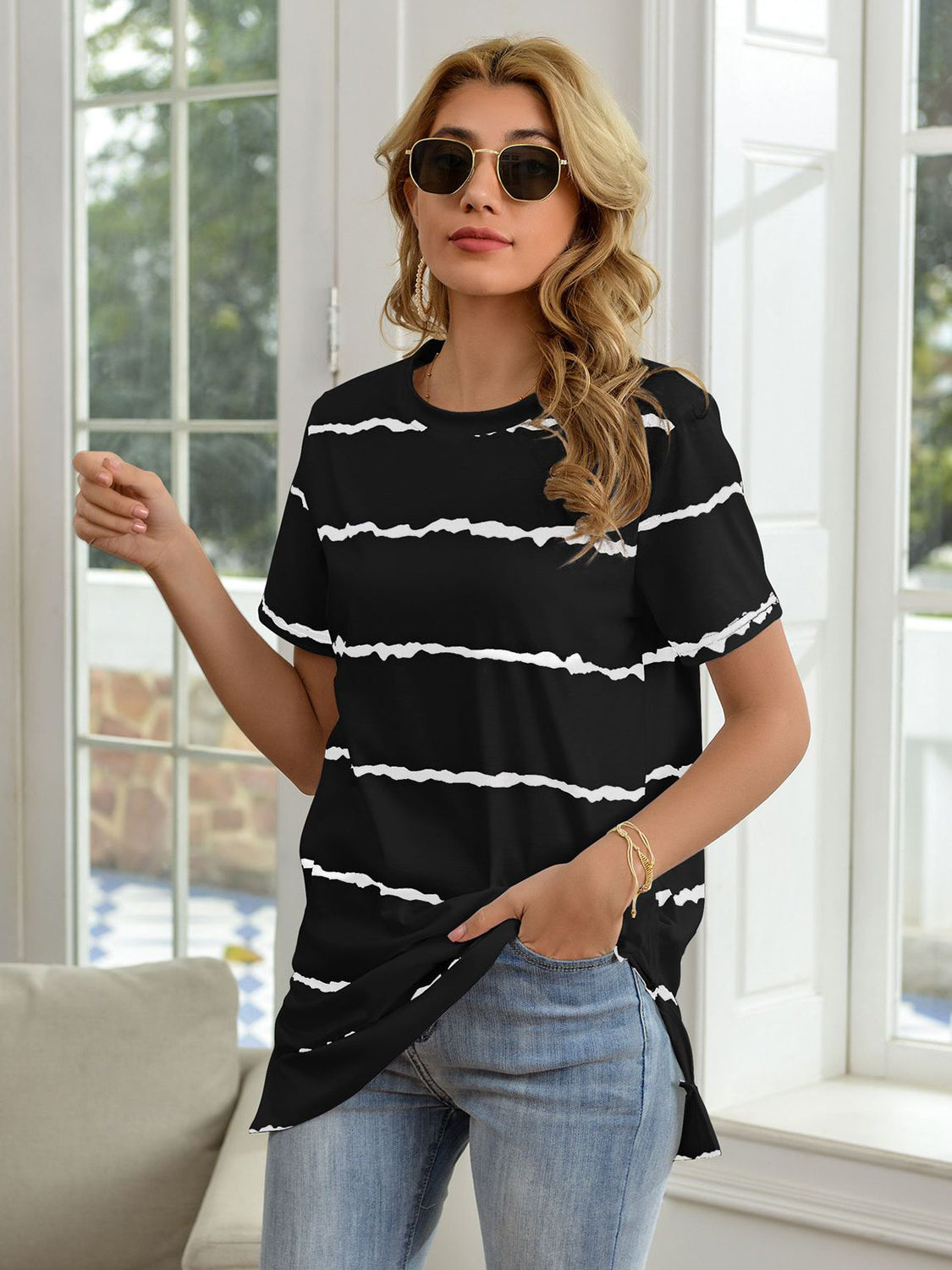 Striped Round Neck Short Sleeve T-Shirt-Jewearrings