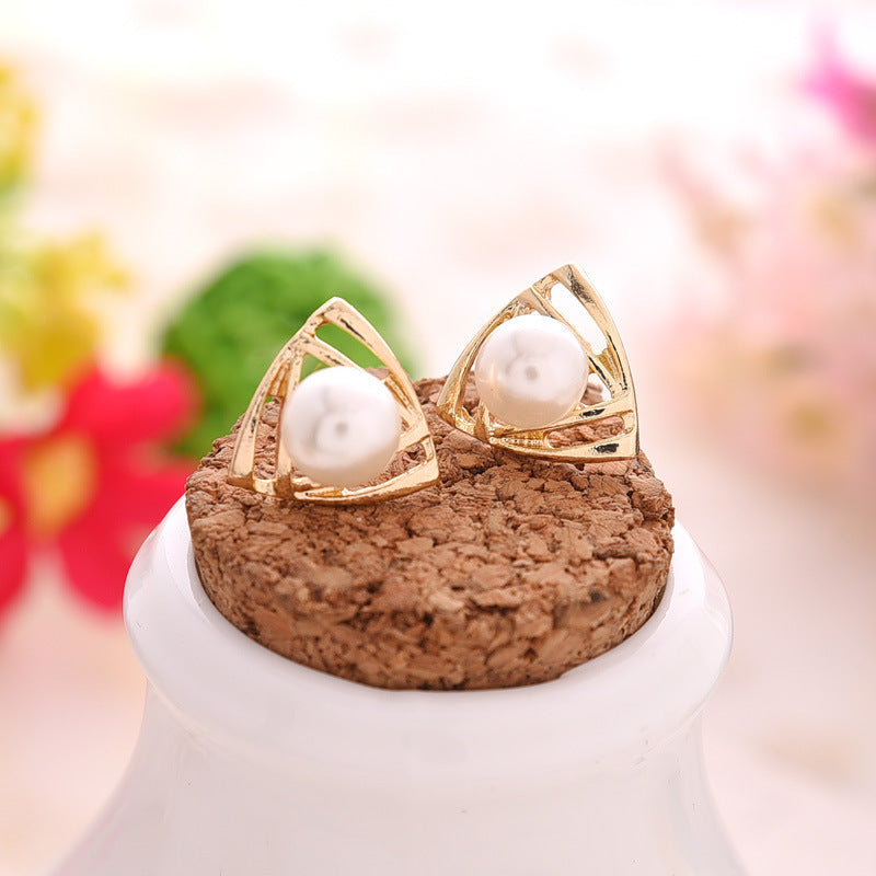 Korean Fashion Pearl Stud Earrings-Jewearrings