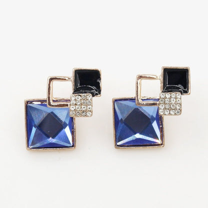 Diamond Crystal Stud Earrings-Jewearrings