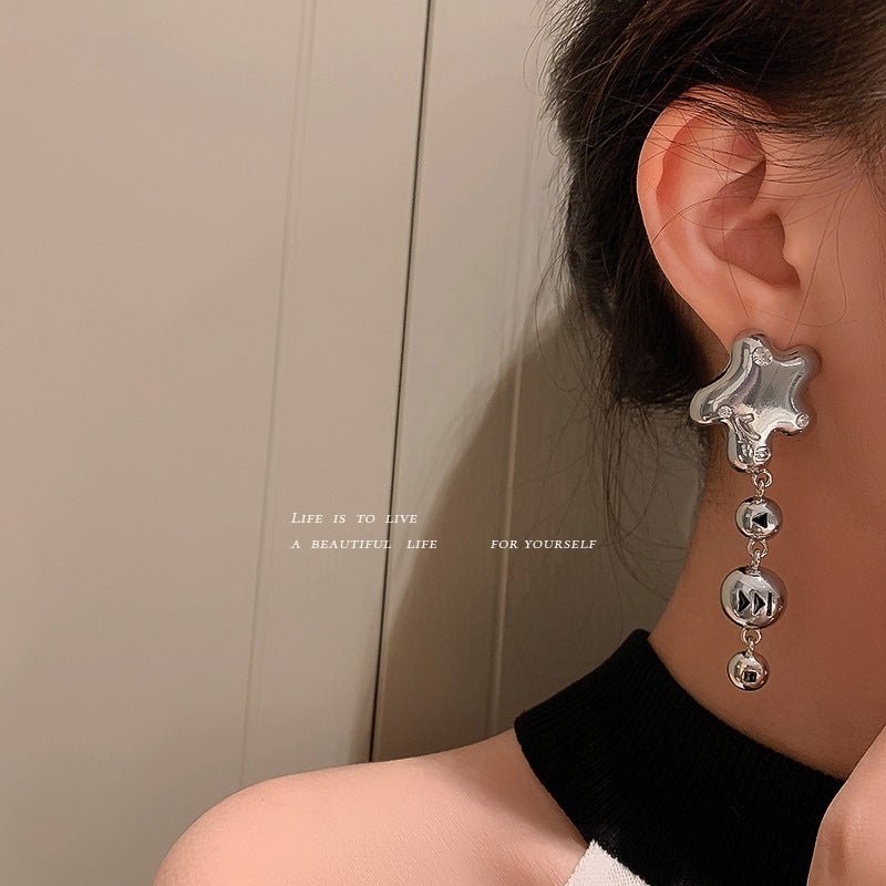 Diamond-studded Five-pointed Star Niche Earrings-Jewearrings