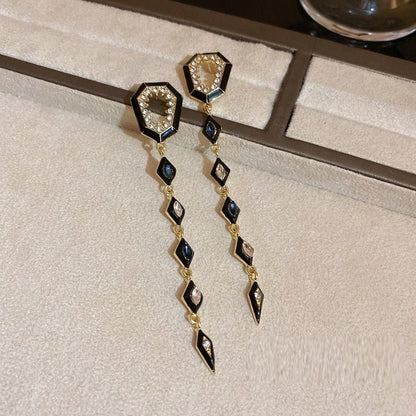 Diamond Studded Geometric Fringed Earrings Dark Black Fashion Design-Jewearrings