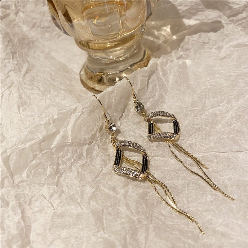 Diamond-Studded Rhombus Tassel Ear Hooks New Wild Temperament Earrings Earrings Retro Style Earrings-Jewearrings