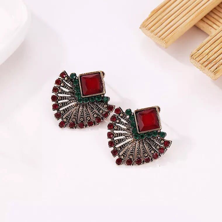 Retro Bohemian Ethnic Ruby Stud Earrings Explosive Fan Shape-Jewearrings