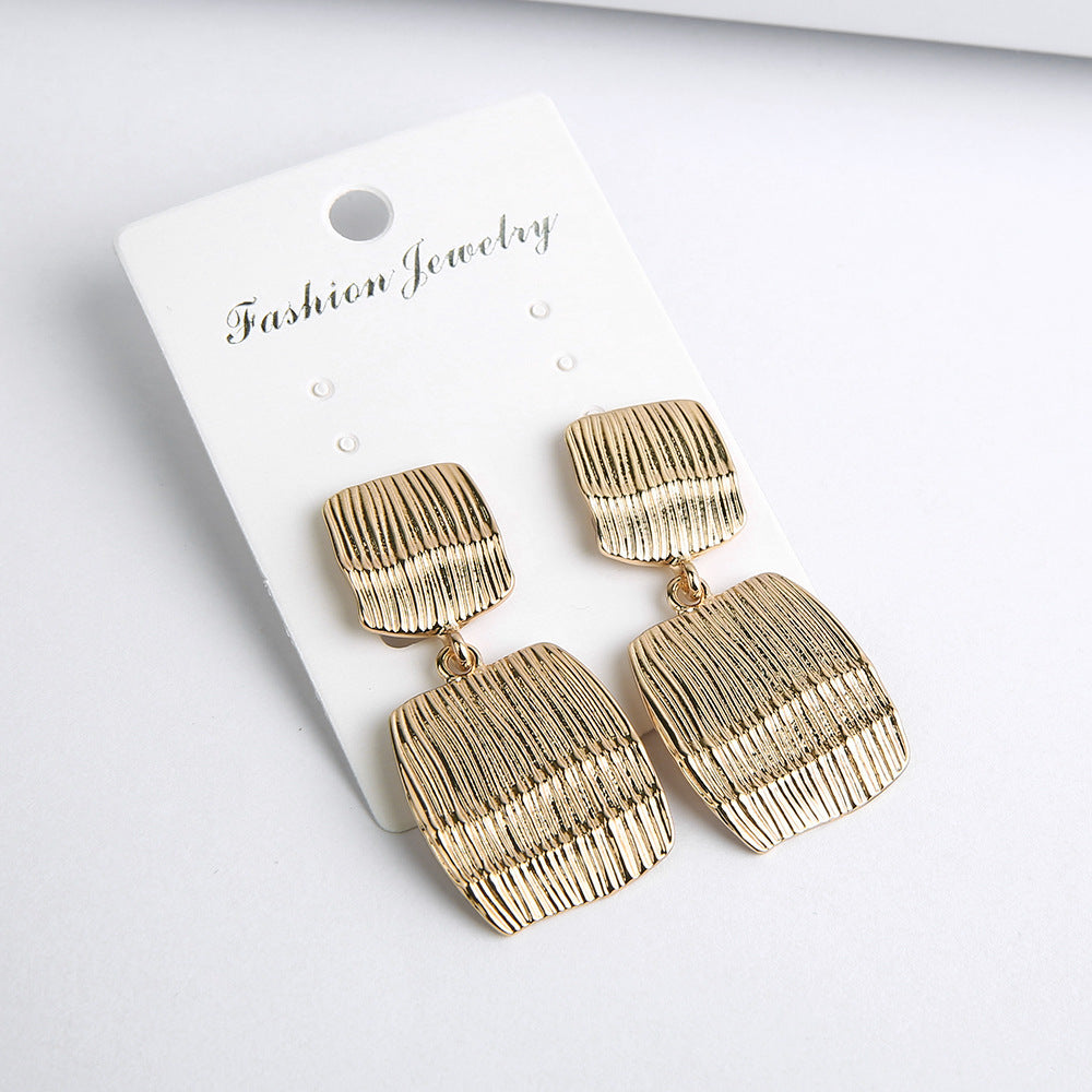 Temperament Personality European And American Earrings New Gold-plated Simple Exaggerated Stripes-Jewearrings