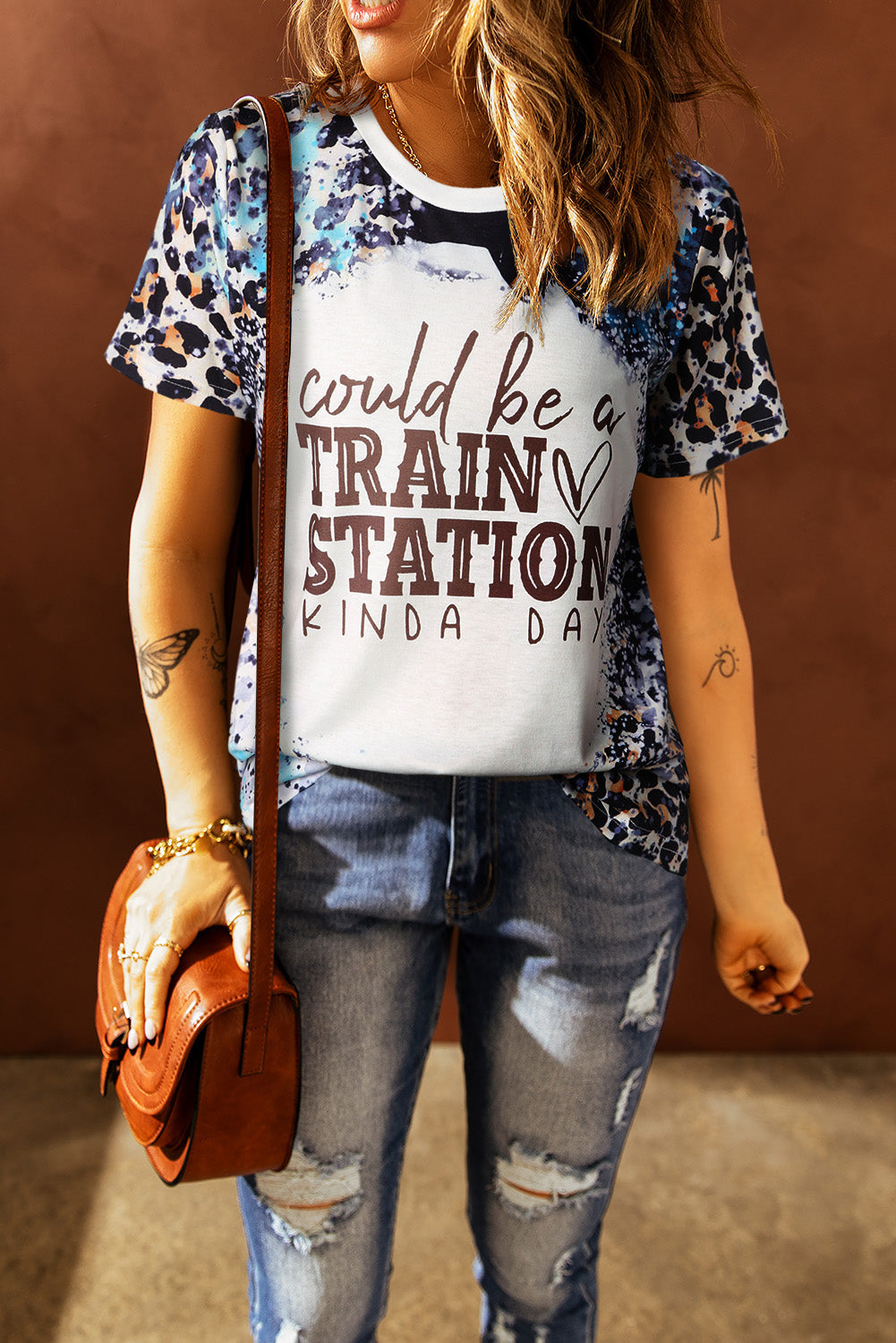 COULD BE A TRAIN STATION KINDA DAY Round Neck T-Shirt-Jewearrings