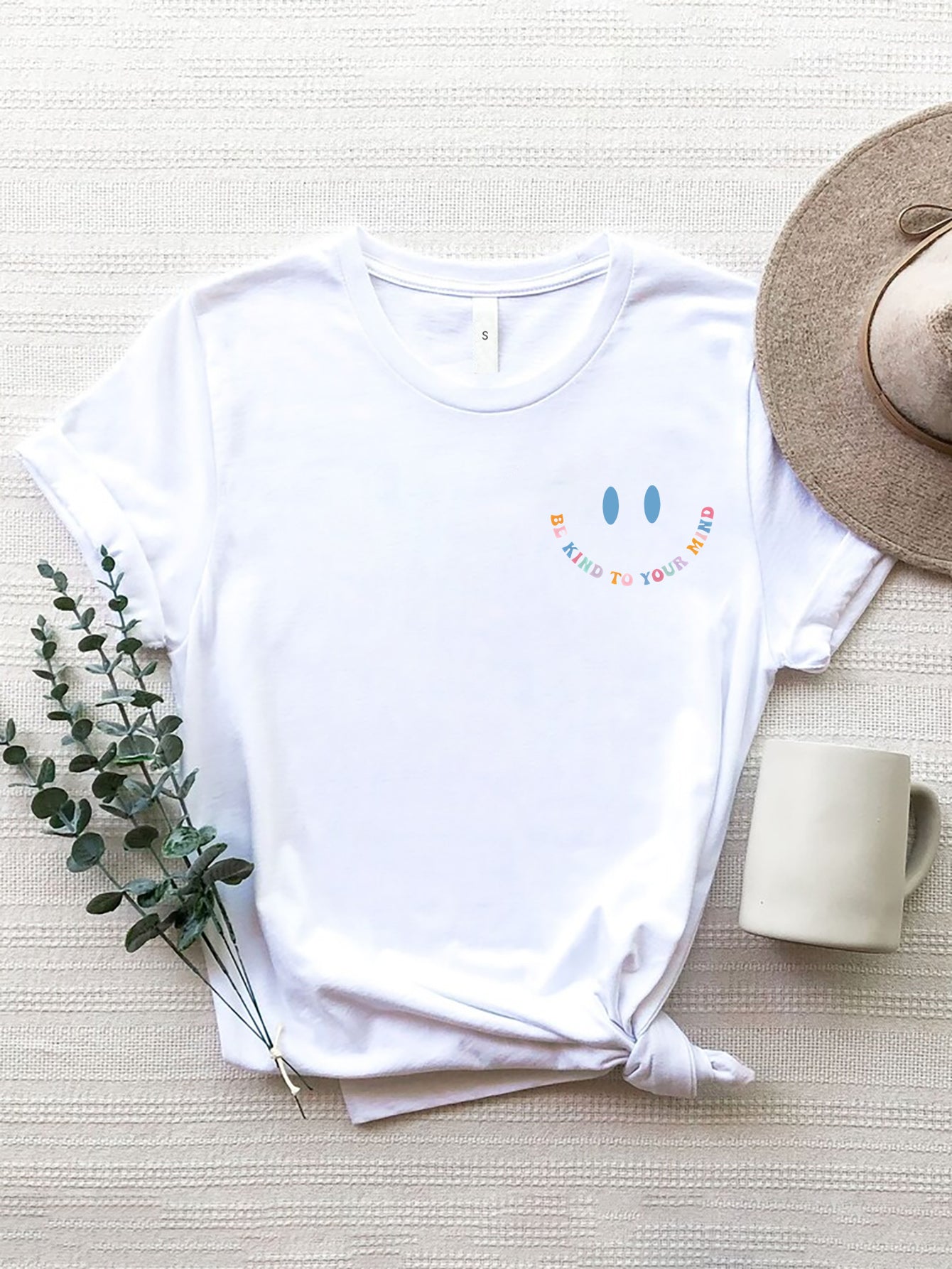 Letter Graphic Round Neck Short Sleeve T-Shirt-Jewearrings