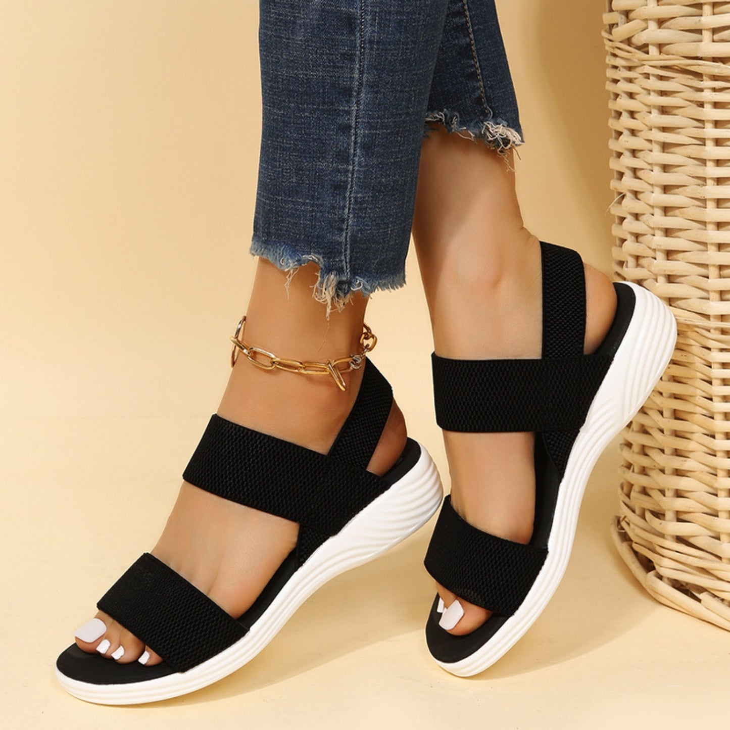 Rubber Open Toe Low Heel Sandals-Jewearrings