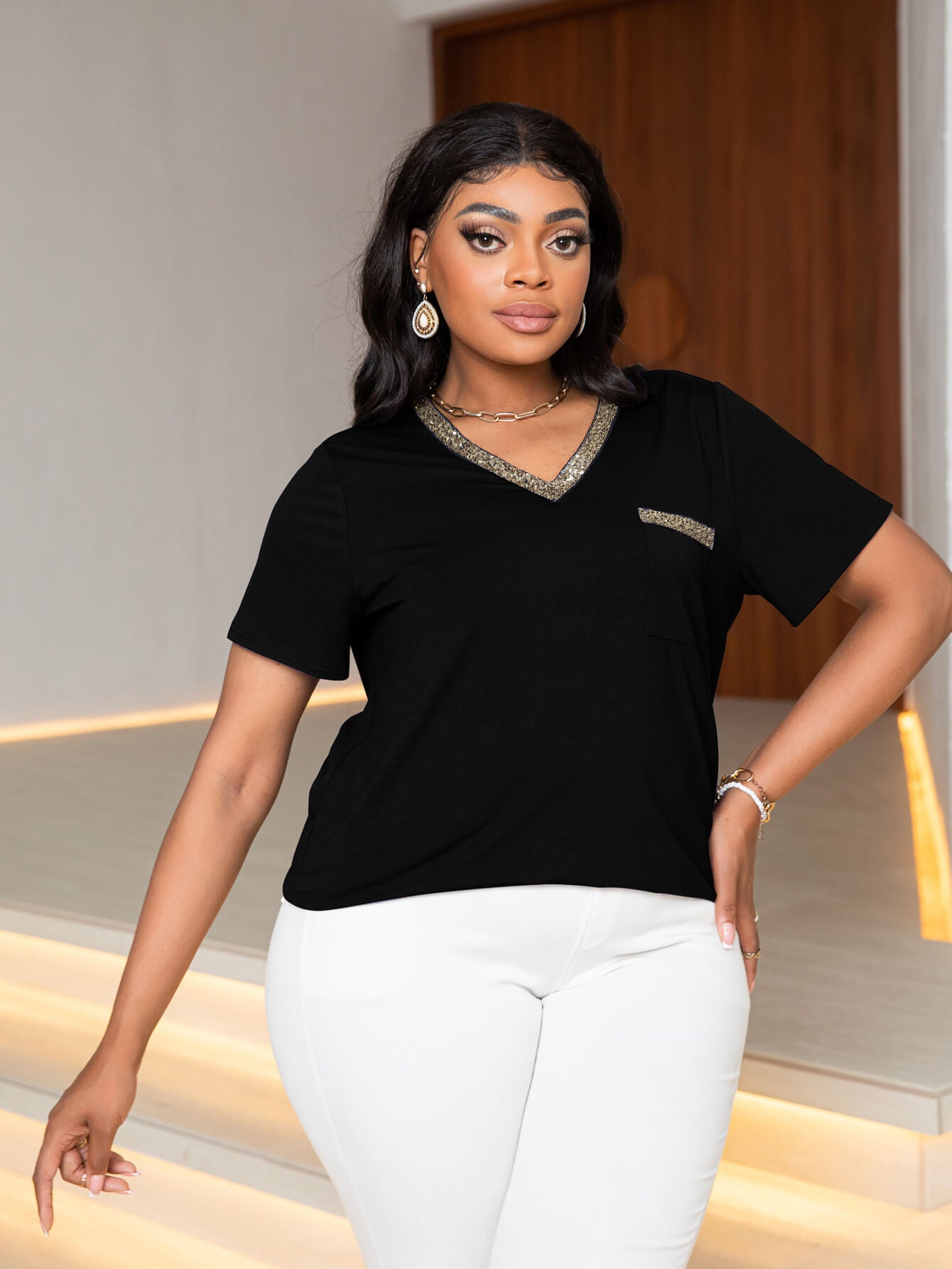 Plus Size Glitter V-Neck Short Sleeve Tee Shirt-Jewearrings