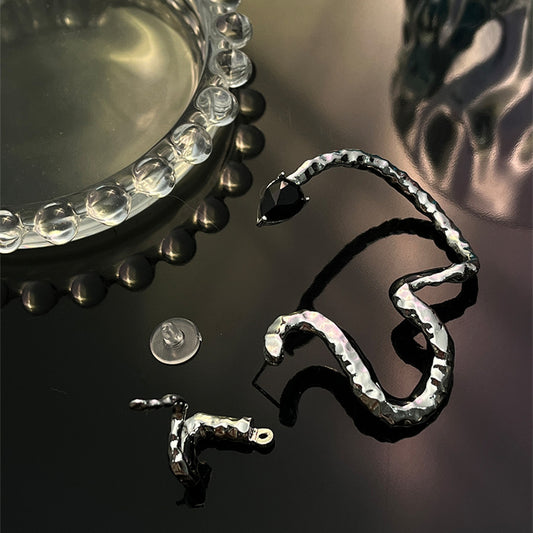 Niche Design Dark Wind Snake Wrap Stud Earrings-Jewearrings