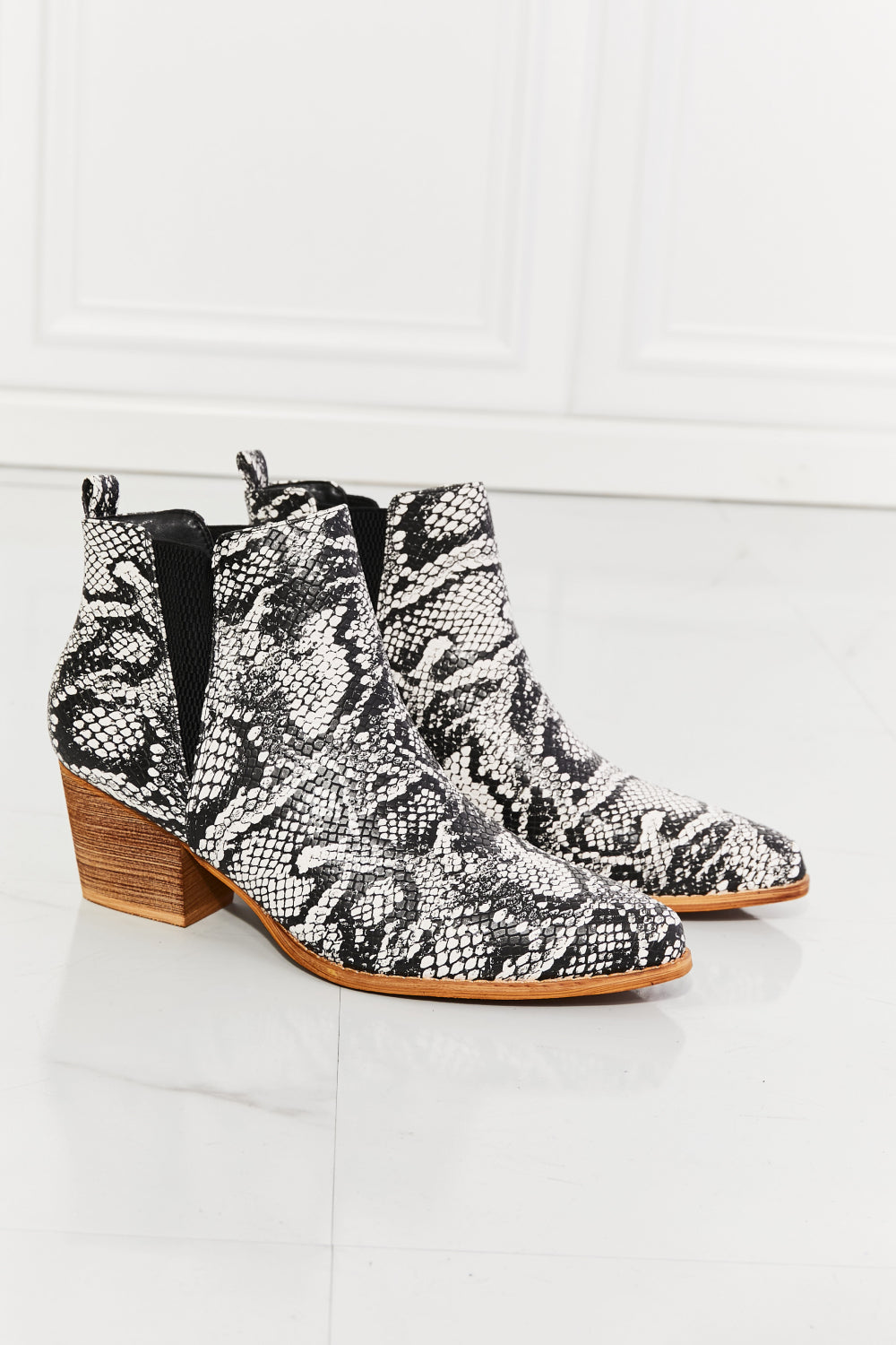 MMShoes Back At It Point Toe Bootie in Snakeskin-Jewearrings