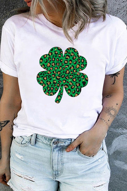 Plus Size Lucky Clover Round Neck T-Shirt-Jewearrings