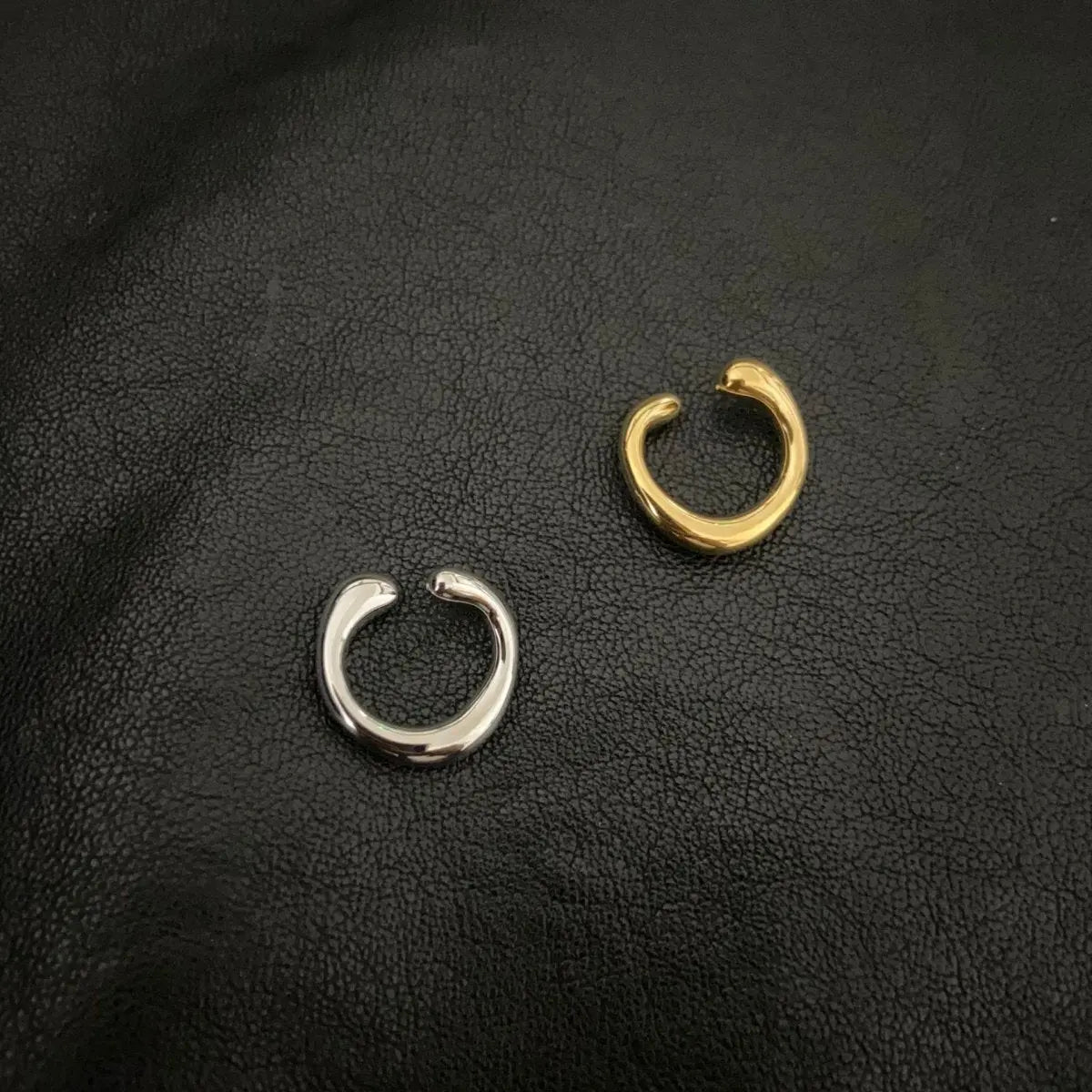 Ear Cuff Lava Irregular Hoop-Jewearrings