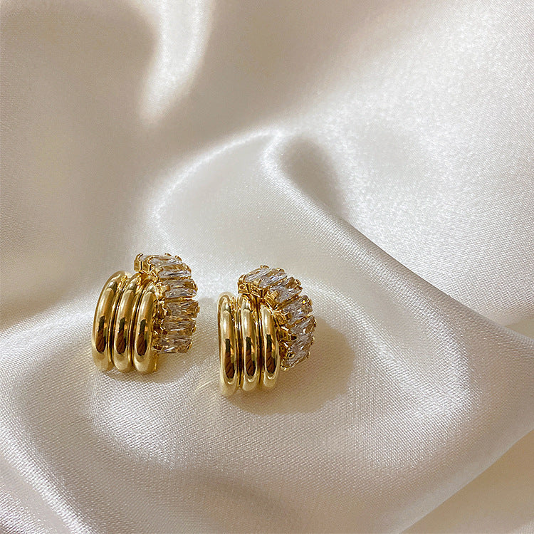 All-matching Cool Fashion Refined Zircon Metal Staggered Stud Earrings-Jewearrings