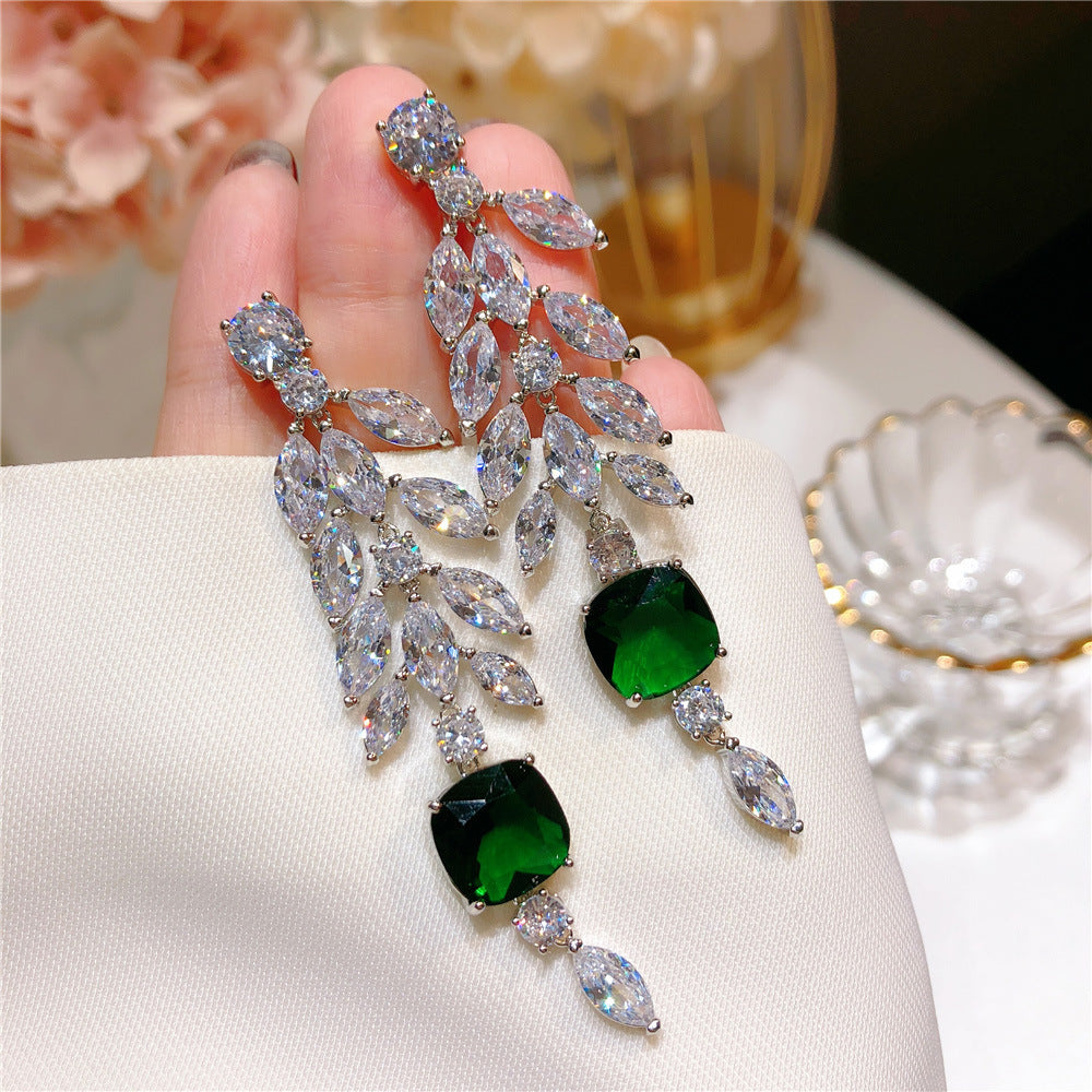 Women's Exaggerated Zircon Leaf Tassel Long Stud Earrings-Jewearrings